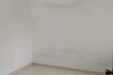 Unit Corner Fasa 2 Puncak Alam