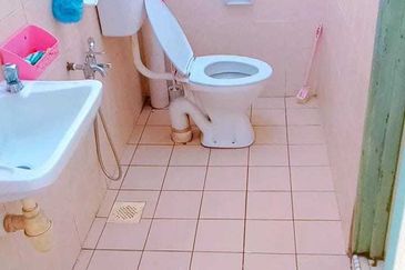 Unit Corner Fasa 2 Puncak Alam