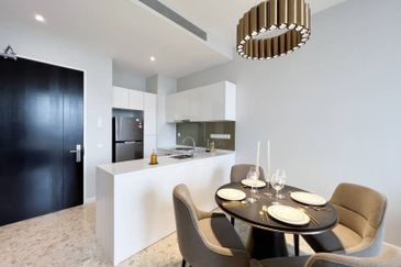 Pavilion Ceylon Hill