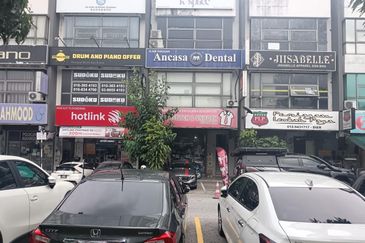 The Trillium @Lake Fields