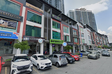 Pusat Perdagangan Seri Kembangan