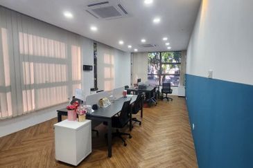 The Trillium @Lake Fields