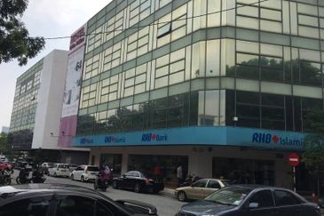 The Trillium @Lake Fields