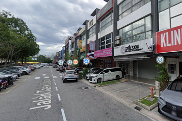 The Trillium @Lake Fields