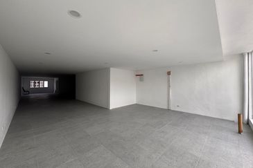 Kawasan Perniagaan Desa Ria Balakong