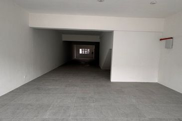 Kawasan Perniagaan Desa Ria Balakong