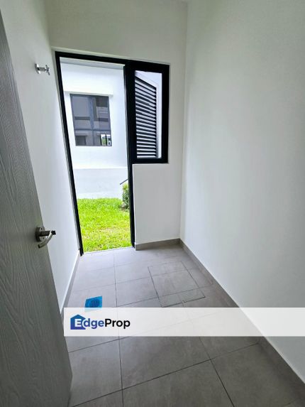 BROMELIA, Selangor, Bandar Kinrara Puchong