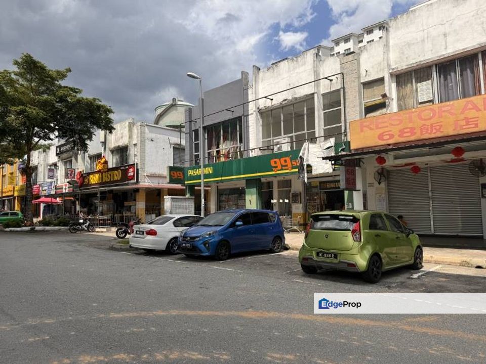 D alpinia, Selangor, Puchong