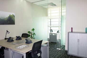 Gurney Paragon Serviced Office Got for 1-7 pax use