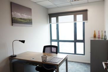 Dpulze Serviced Office Got for 1-8 pax use MSC