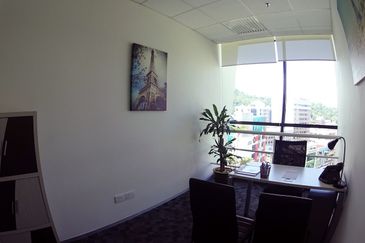 Suria Sabah Serviced Office Got for 1-10 pax use