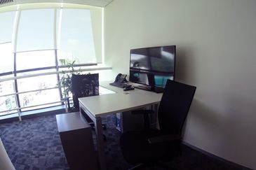 Suria Sabah Serviced Office Got for 1-10 pax use