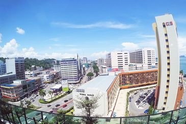 Suria Sabah Serviced Office Got for 1-10 pax use