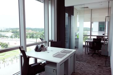 Oasis Square Serviced Office Got 1-8 pax use MSC