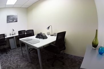 iDEAL The One Serviced Office Got for 1-6 pax use 