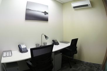 iDEAL The One Serviced Office Got for 1-6 pax use 