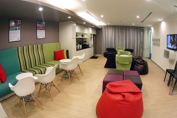 Solaris Mont Kiara Serviced Office Got 1-5 pax use
