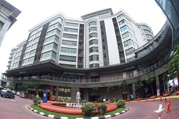 Solaris Mont Kiara Serviced Office Got 1-5 pax use