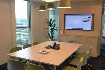 Menara Summit Serviced Office Got for 1-8 pax use