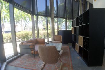 Menara Boustead Serviced Office Got 1-7 pax use