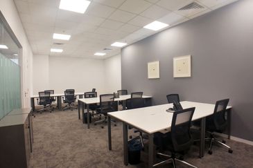 Setiawalk Mall Serviced Office Got 1-20 pax use