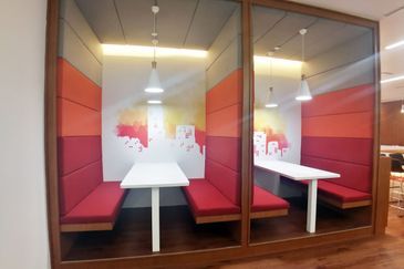 Setiawalk Mall Serviced Office Got 1-20 pax use