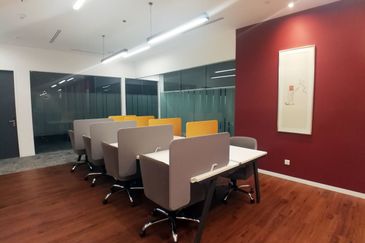 Setiawalk Mall Serviced Office Got 1-20 pax use