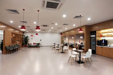 Platinum Sentral Serviced Office Got 1-200 pax use