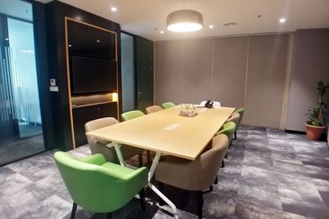 Tribeca Serviced Office Got for 1-12 pax use