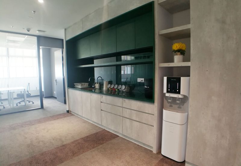 Tribeca Serviced Office Got for 1-12 pax use