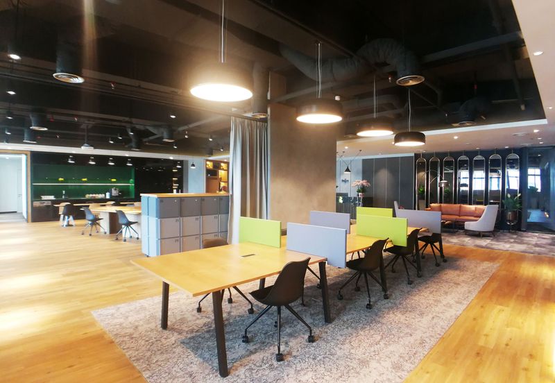 Tribeca Serviced Office Got for 1-12 pax use