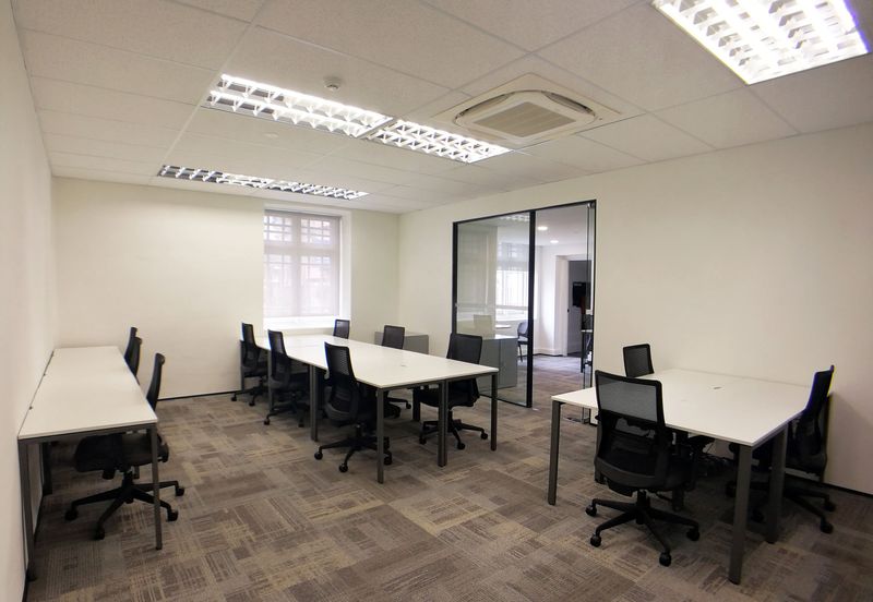 Beach Street Serviced Office Got for 1-100 pax use