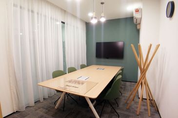 Beach Street Serviced Office Got for 1-100 pax use