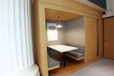 Beach Street Serviced Office Got for 1-100 pax use