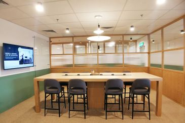 Ampang Serviced Office Got for 1-50 pax use