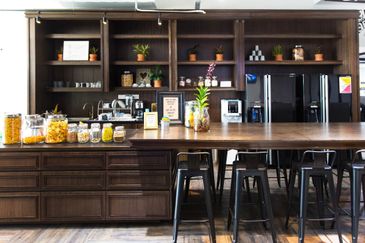 Glo Damansara Serviced Office Got for 1-50 pax use