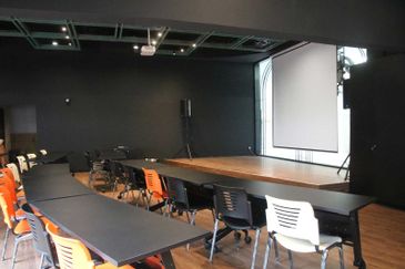 KL Gateway Serviced Office Got for 1-50 pax use