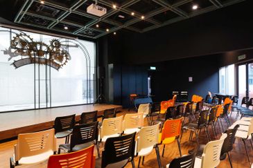 KL Gateway Serviced Office Got for 1-50 pax use