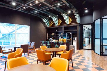 KL Gateway Serviced Office Got for 1-50 pax use