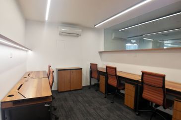 Sekitar 26 Enterprise Service Office Got 1-50 pax 