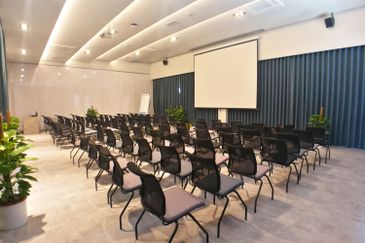 Sekitar 26 Enterprise Service Office Got 1-50 pax 