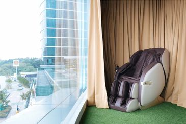 UOA Business Park Serviced Office Got 1-50 pax MSC