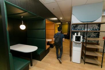 UOA Business Park Serviced Office Got 1-50 pax MSC