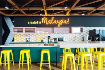 UOA Business Park Serviced Office Got 1-50 pax MSC