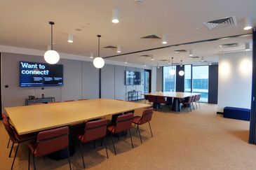 Equatorial Plaza Serviced Office Got 1-200 pax use