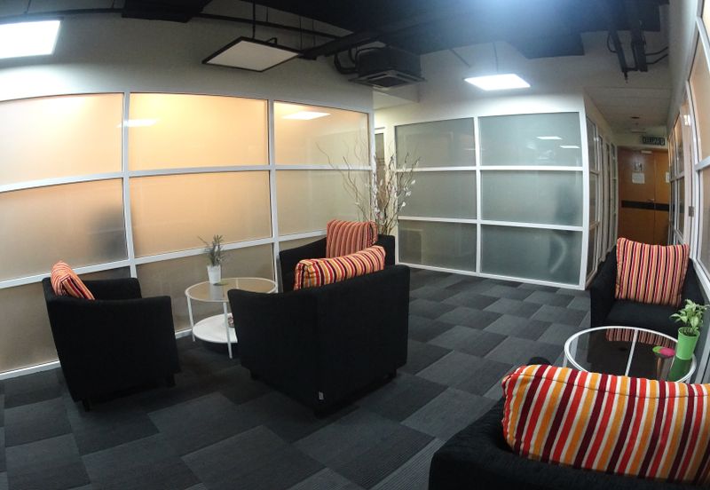 Menara 1 Mont Kiara Service Office Got 1-7 pax use