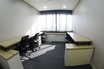 Wisma Suria Serviced Office Got for 1-32 pax use