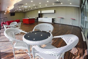 Wisma Suria Serviced Office Got for 1-32 pax use