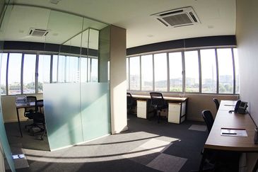 Wisma Suria Serviced Office Got for 1-32 pax use