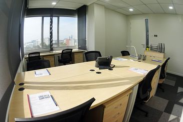 Wisma Suria Serviced Office Got for 1-32 pax use